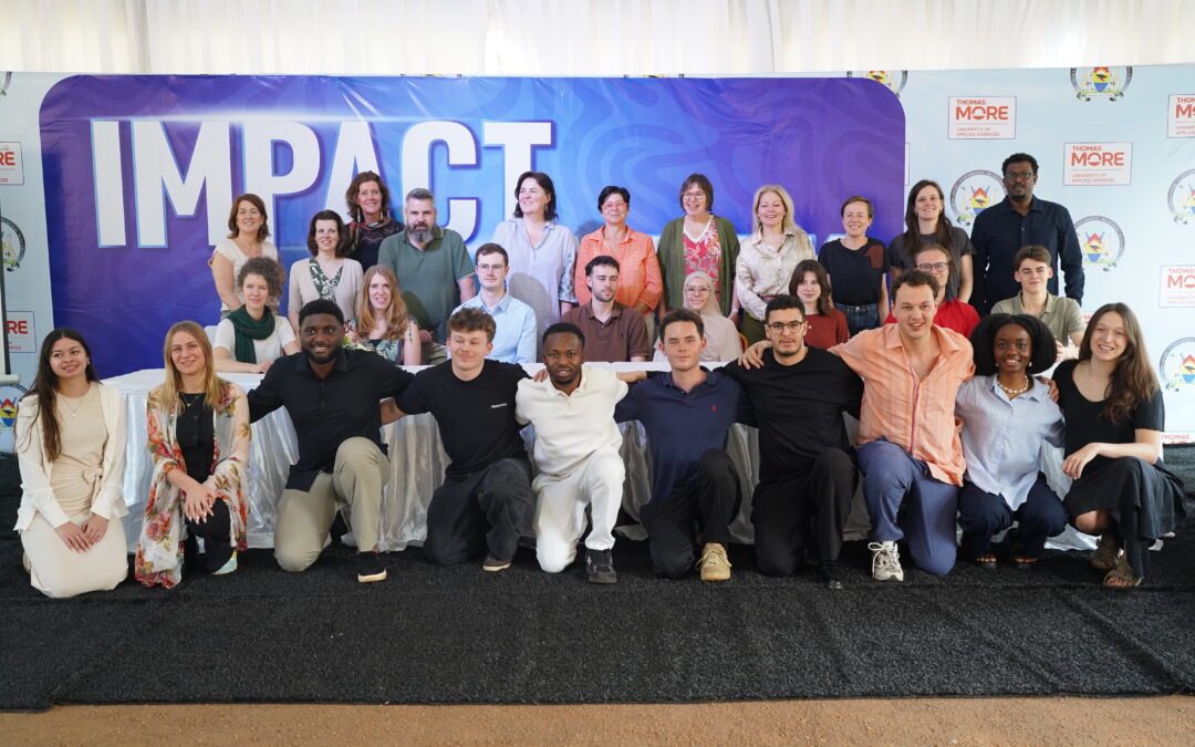 Leren met twee voeten in de wereld: Impact Week in Oeganda
